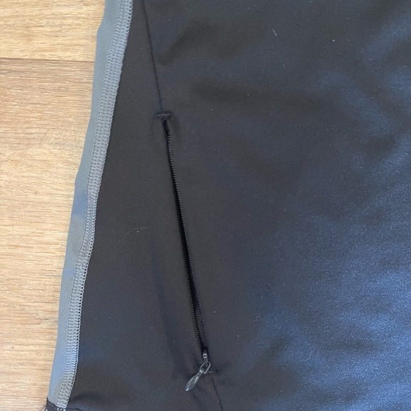 Adidas Climalite 1/4 Zip Pullover - Picture 6 of 7